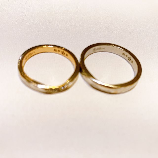 【杢目金屋(もくめがねや)の口コミ】 江戸時代の頃の技術を用いた、金属に木目調が浮かんだリングが特徴。ツヤ…