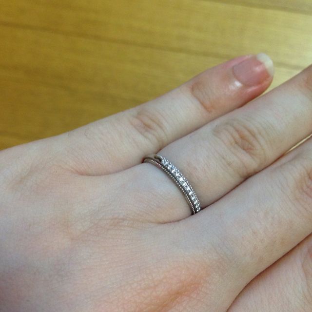 【アイプリモ(I-PRIMO)の口コミ】 素敵な指輪がいっぱいありましたが、こちらのデザインに一目惚れ?
どの角…