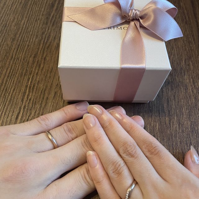 【アイプリモ(I-PRIMO)の口コミ】 わたしはピンクゴールドが大好きですが、結婚指輪でいろんな所のピンクゴ…