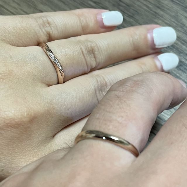 【アイプリモ(I-PRIMO)の口コミ】 2人のイメージに合う 指輪だったので。
他の店舗も回りましたが、デザイン…