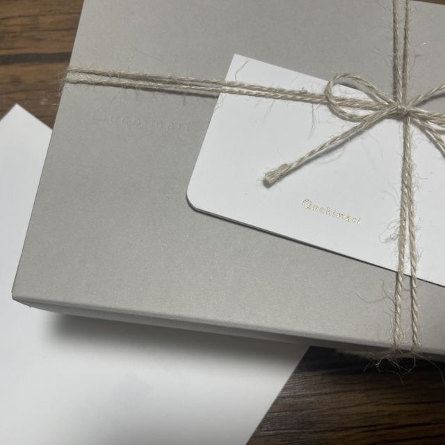 【uchimari(ウチマリ)の口コミ】 自分たちで書いた文字がそのままリングに刻印されるのが魅力的だなと思い…