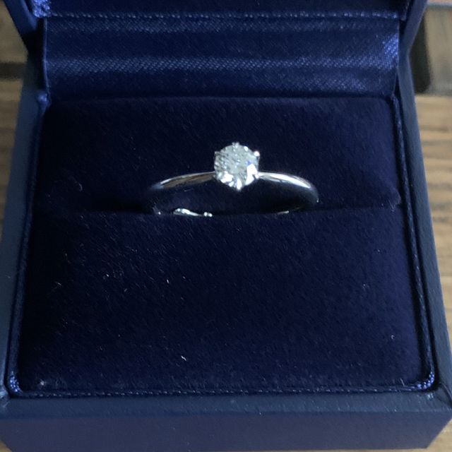 【銀座ダイヤモンドシライシの口コミ】 プランナーさんからに親切な対応とブランド力が気にいった。価値があるの…