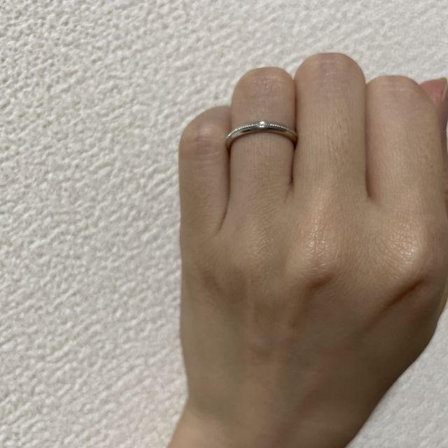 【CHER LUV(シェールラブ)の口コミ】 ウェーブ、V字、ストレートを試着させてもらい、ストレートが1番しっくり…