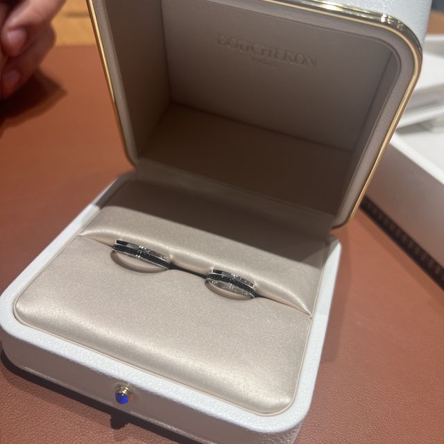 【ブシュロン(BOUCHERON)の口コミ】 元々ブシュロンに憧れがあり、結婚したら絶対にブシュロンで指輪を購入し…