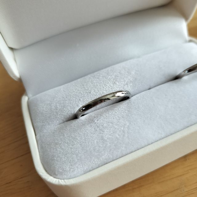 【Miss Platinumの口コミ】 シンプルである程度自由が効くデザイン、価格も重視していたところ、ミス…