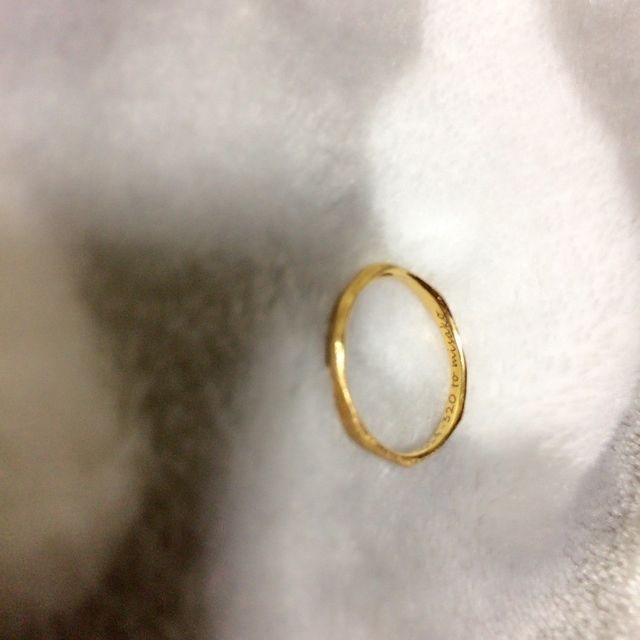 【クアラントットの口コミ】 お店の雰囲気から好きで店内を見たら可愛いものばかり、中でも華奢で折れ…