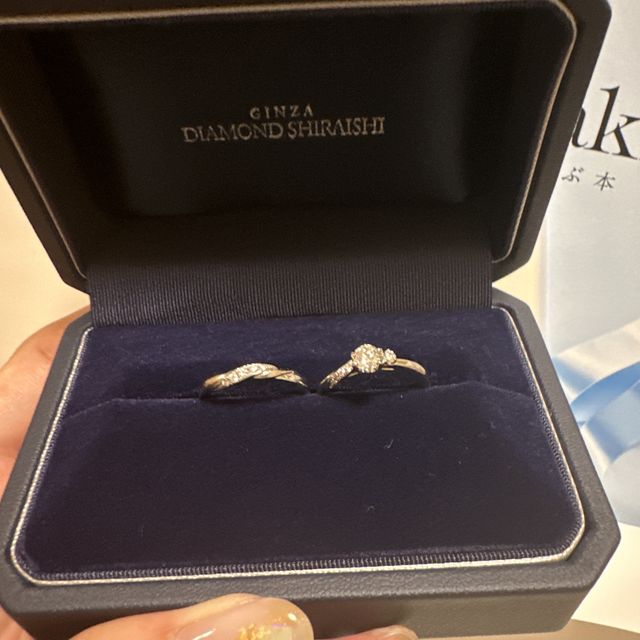 【銀座ダイヤモンドシライシの口コミ】 デザインがとても可愛かったのと、店員さんが、自分に似合うものを提案し…