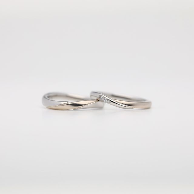 【atelier CraM(アトリエ クラム)の口コミ】 既製品ではなく、お互いの好みにデザインや素材を選べて
2人とも納得のい…