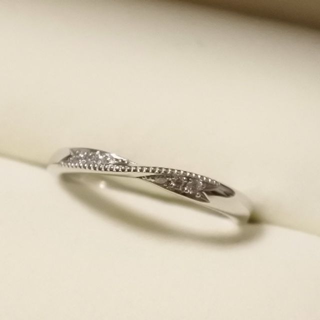 【ケイウノ ブライダル(K.UNO BRIDAL)の口コミ】 職人さんの技術がつまっており、他社と比較し付け心地がとても良いです。
…