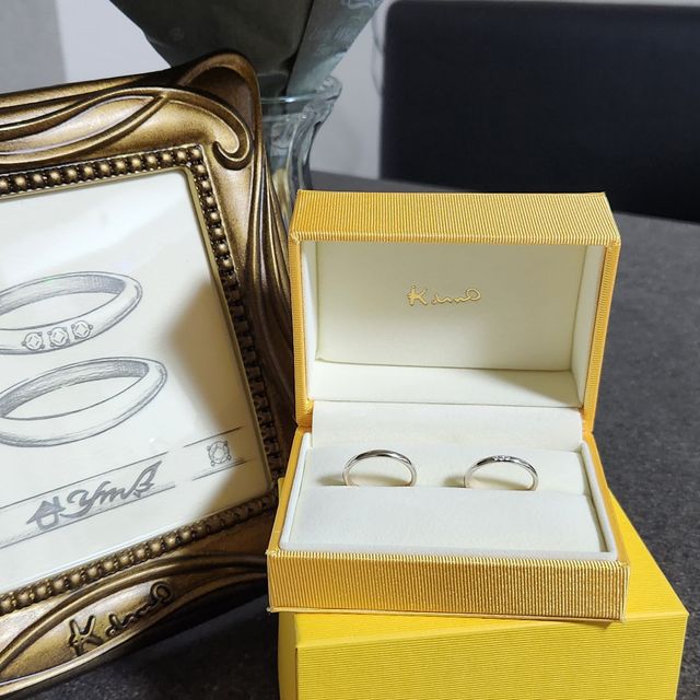 【ケイウノ ブライダル(K.UNO BRIDAL)の口コミ】 私達は元々シンプルな指輪が良かったけれど、他の人とは被りたくないとい…