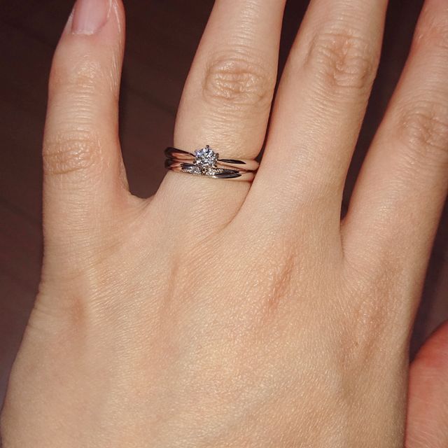 【アイプリモ(I-PRIMO)の口コミ】 始めはケイローンDR5という5石の指輪が気になっていましたが、試しにケイ…