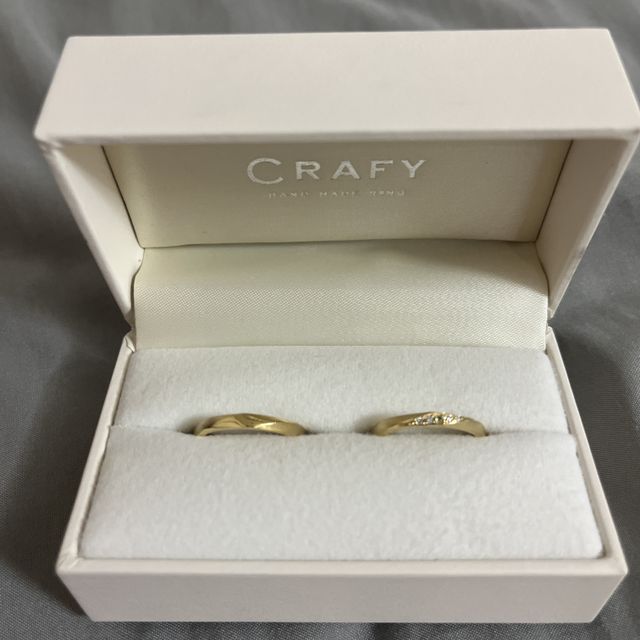 【CRAFY(クラフィ)の口コミ】 クラフィさんは指輪の太さからデザインまで自分たちがやりたいようにする…