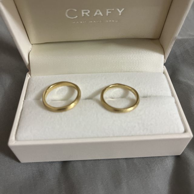 【CRAFY(クラフィ)の口コミ】 クラフィさんは指輪の太さからデザインまで自分たちがやりたいようにする…