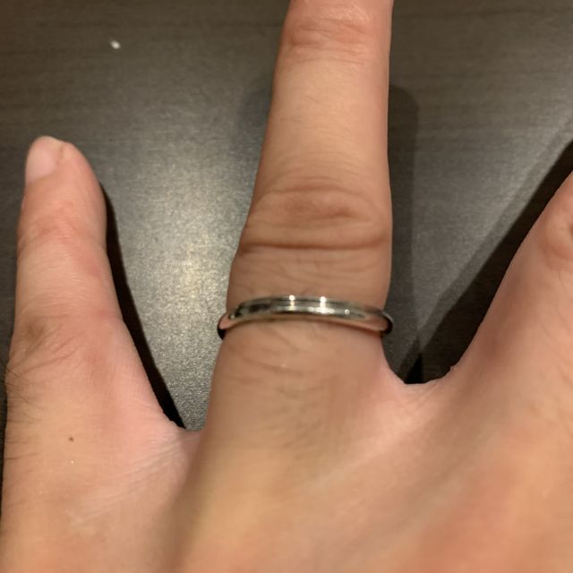 【ケイウノ ブライダル(K.UNO BRIDAL)の口コミ】 いろんな種類の指輪を出していただいてその中からデザインが気に入ったの…