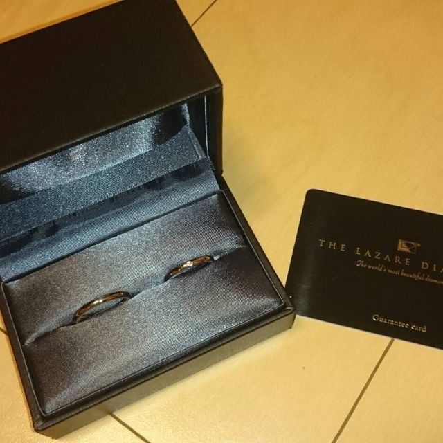 【ラザール ダイヤモンド(LAZARE DIAMOND)の口コミ】 婚約指輪をこちらのお店で購入し、とても対応が良かったので結婚指輪もこ…
