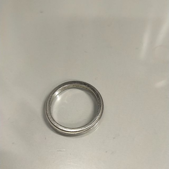 【ティファニー(Tiffany & Co.)の口コミ】 結婚指輪を購入するにあたり一番に思いついたのがティファニーでした。お…