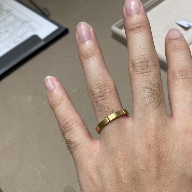 【BRILLIANCE+(ブリリアンスプラス)の口コミ】 色がシャンパンゴールドで他には無い珍しいカラーでした。ピンクゴールド…