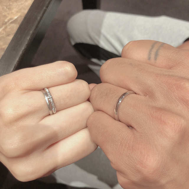 【LOVE NOTESの口コミ】 仕事中や、冠婚葬祭でも融通の効く、また華奢でキラキラした指輪を探して…