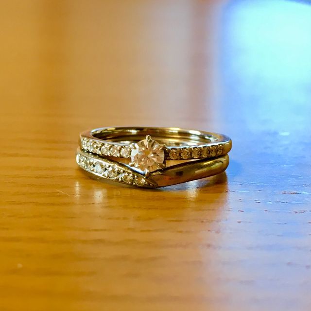 【ROYAL ASSCHER(ロイヤル・アッシャー)の口コミ】 来店するまではロイヤルアッシャーの知識はなかったのですが、お店のスタ…