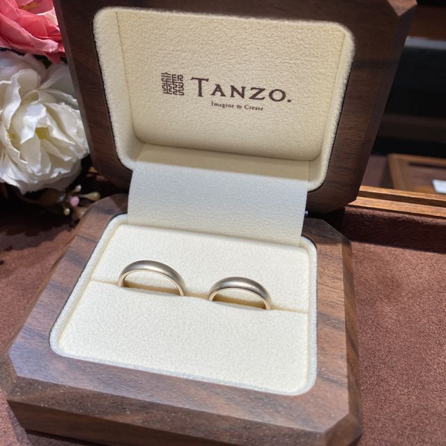 【TANZO.(鍛造指輪)の口コミ】 イメージぴったりの物ができると思ったのが決め手です。
マット加工をして…