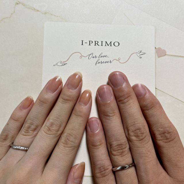 【アイプリモ(I-PRIMO)の口コミ】 初めはシンプルなデザインを探していましたが、様々な指輪を試着させてい…