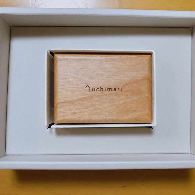 【uchimari(ウチマリ)の口コミ】 ゴールドを霞ませることで肌馴染みを良くし、自分たちで手作りした時にで…