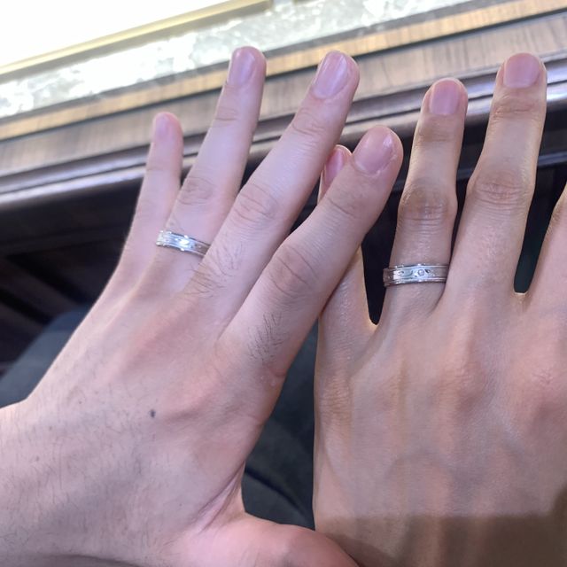 【CHARMY(チャーミー)の口コミ】 1番のポイントとしては他のリングショップと比べてみて一回りほど価格が安…