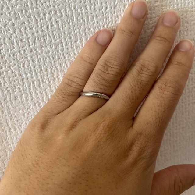【ケイウノ ブライダル(K.UNO BRIDAL)の口コミ】 指輪のデザイン
色々見に行った中で一番気に入りました。セミオーダーにし…