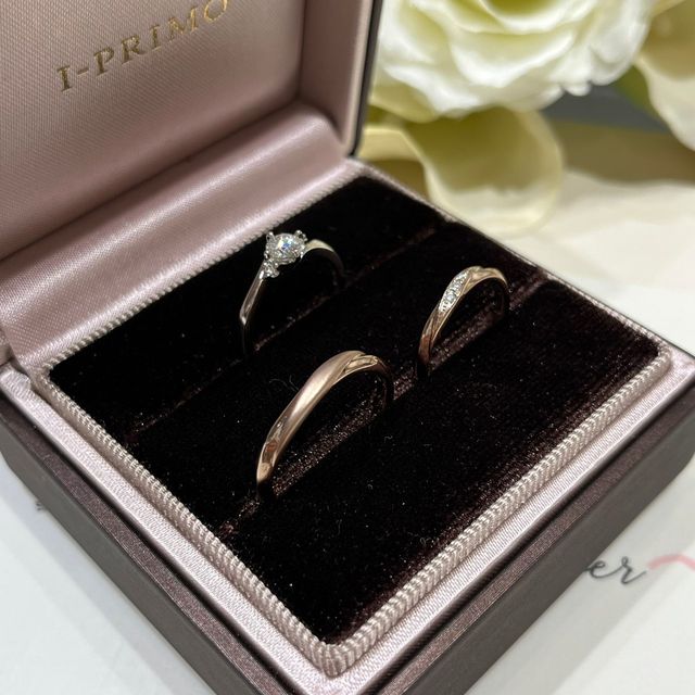 【アイプリモ(I-PRIMO)の口コミ】 指輪のデザインについて色がアイプリモさんにしかないペールブラウンゴー…