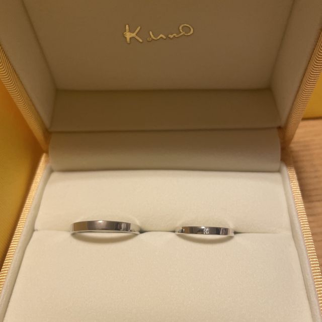 【ケイウノ ブライダル(K.UNO BRIDAL)の口コミ】 もともと雑誌で見て、気になって来店しました。平打ちの指輪を希望してい…