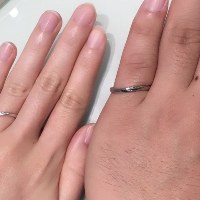 【A・D・A(エー・ディー・エー)の口コミ】 素材は絶対にプラチナだあることが第一条件でした。そして、このデザイン…