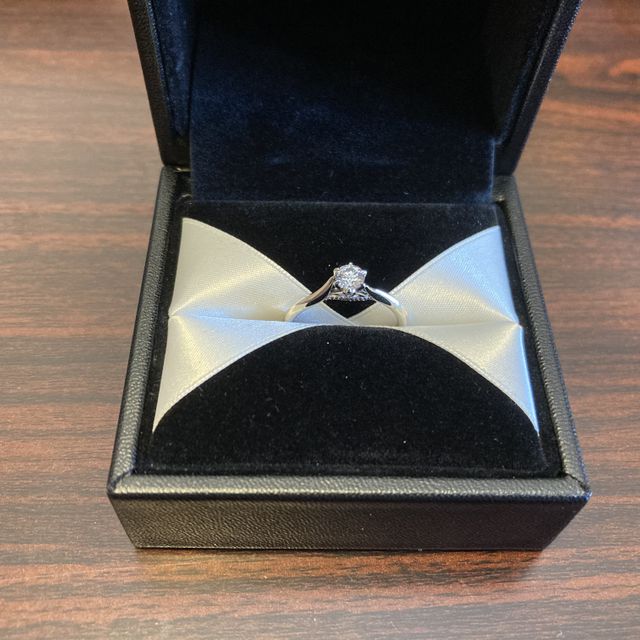 【エクセルコダイヤモンド(EXELCO DIAMOND)の口コミ】 まず初めに、HPをみていいとおもった。
ほかのかいがいのメーカーブランド…