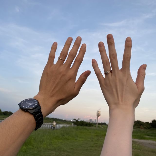 【銀座ダイヤモンドシライシの口コミ】 【マット、ピンクゴールド、シンプル、ウェーブ】
これらの条件に合う指輪…