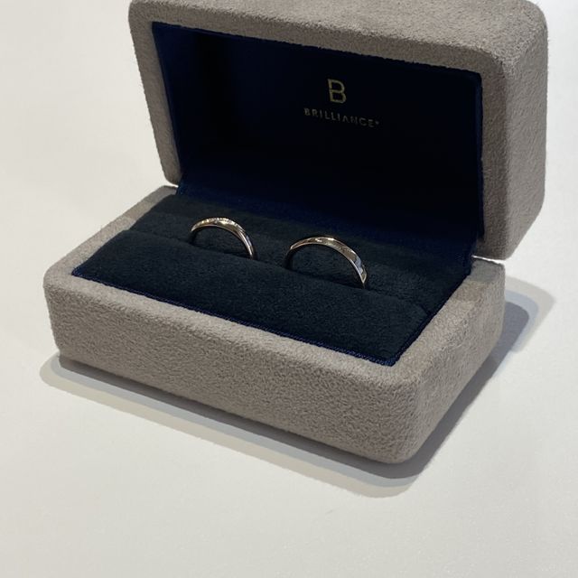 【BRILLIANCE+(ブリリアンスプラス)の口コミ】 ほかのお店にはないカラーの、シャンパンゴールドに一目惚れしました(*&ac…