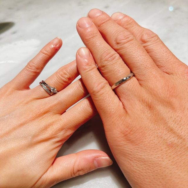 【with Happiness..の口コミ】 色々なブランドをつけてみて、付け心地、質感、指輪のデザイン、価格など…