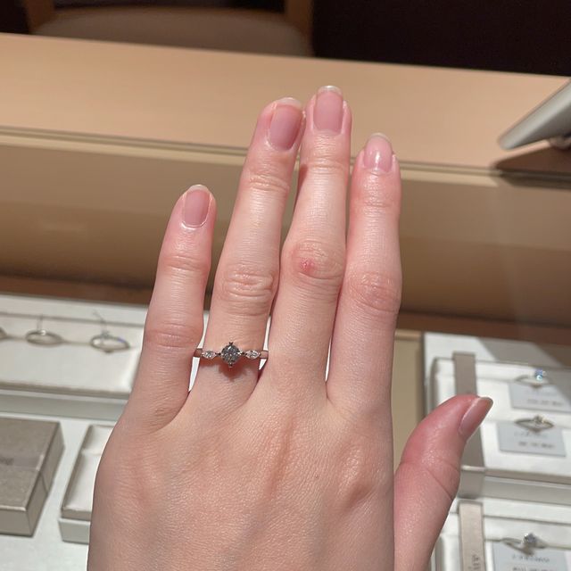 【アイプリモ(I-PRIMO)の口コミ】 一般的なデザインではなく人と被らない物で探していました。センターダイ…