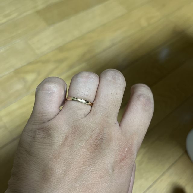 【efu(エフ) ※旧「一新堂(ISSHINDO) 」の口コミ】 デザインが人と被らないようなものが良かったのでこのカットが入ったデザ…