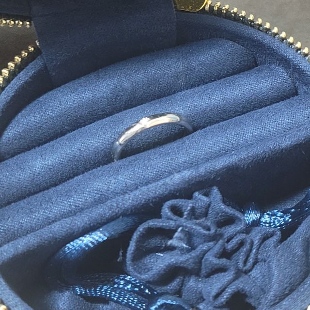 【銀座ダイヤモンドシライシの口コミ】 旦那さんにとても高評価でした。
わたしよりも気に入っていたと思います。…