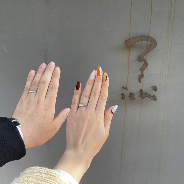 【ichi(イチ)の口コミ】 豪華なデザインではなく個性的で上品な指輪を探していました。
色々なブラ…