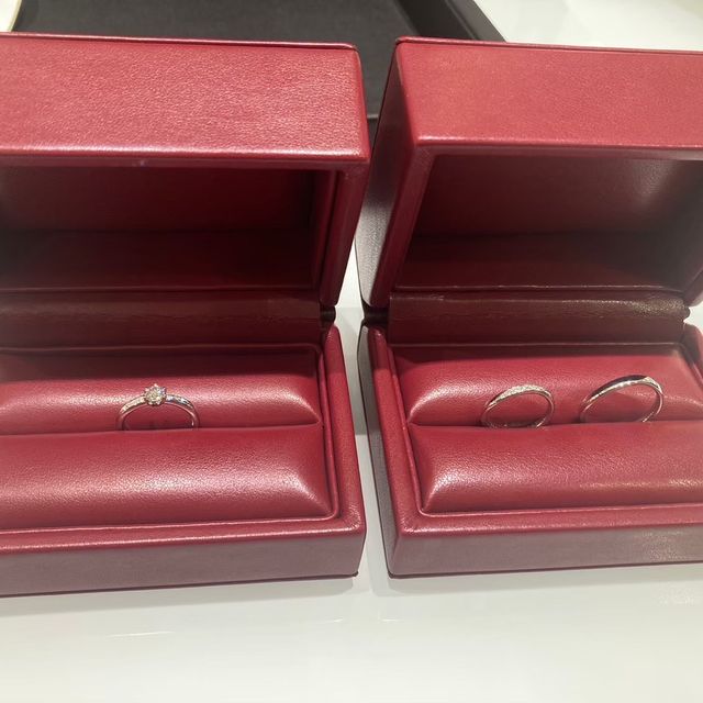 【モニッケンダム(MONNICKENDAM)の口コミ】 三代カッターズブランドなだけあり、輝きが美しいと思いました。シンプル…