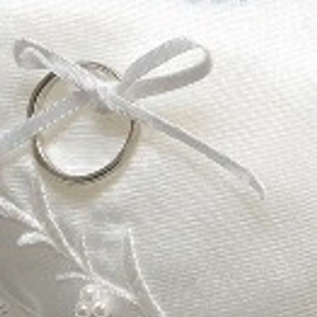 【ROCCA(ロッカ)の口コミ】 普段ずっとつけていたかったので、あまり大きすぎず派手でないものを選ん…