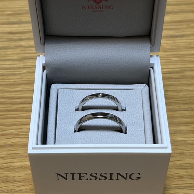 【NIESSING(ニーシング)の口コミ】 シンプルなデザインでしっかりした造りのものを探しており、理想通りのも…