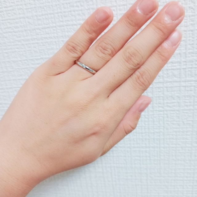 【ケイウノ ブライダル(K.UNO BRIDAL)の口コミ】 担当の方が、指輪の幅アップや夫の方にもダイヤ。入れることを提案してく…