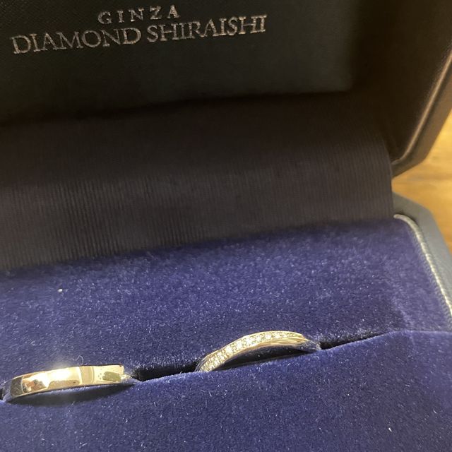 【銀座ダイヤモンドシライシの口コミ】 なんといってもデザインがとても可愛かったです。似たようなデザインのも…