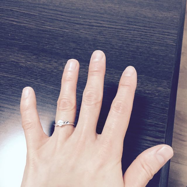 【JEWELRY  KAMATA(ジュエリーかまた)の口コミ】 たくさんある指輪のデザインを見て、自分のお気に入りをいくつか選び、選…