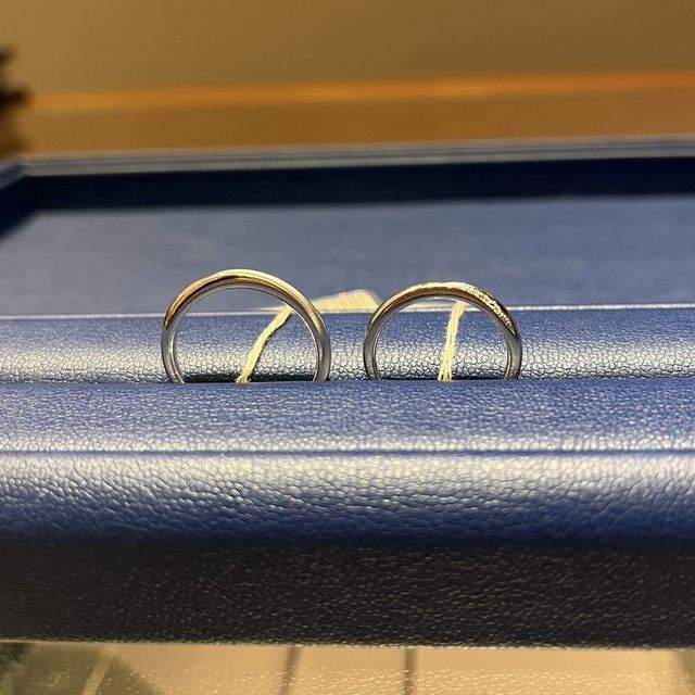 【銀座ダイヤモンドシライシの口コミ】 ストレートタイプが好みだけど、ダイヤモンドは流れているものを希望して…