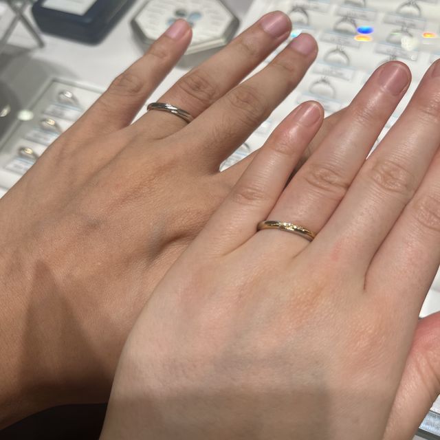 【銀座ダイヤモンドシライシの口コミ】 ダイヤモンドがキラキラと輝き、見るたびにうっとりとしてしまうエレガン…