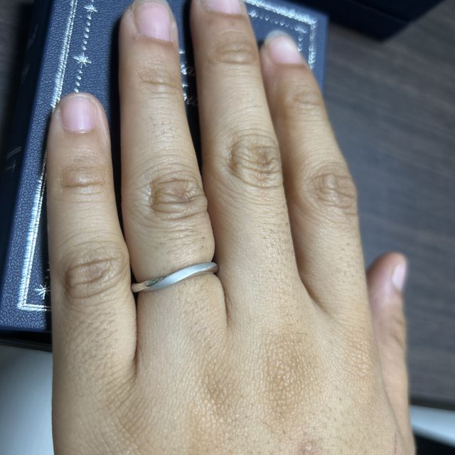 【銀座ダイヤモンドシライシの口コミ】 ゼクシィのアプリに載っていて一目惚れしました、ネットで色々調べて人気…