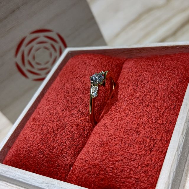 【出雲結(いずもゆい)の口コミ】 和のテイストを含み、上品で洗練されたデザインを求めていた。各種指輪は…