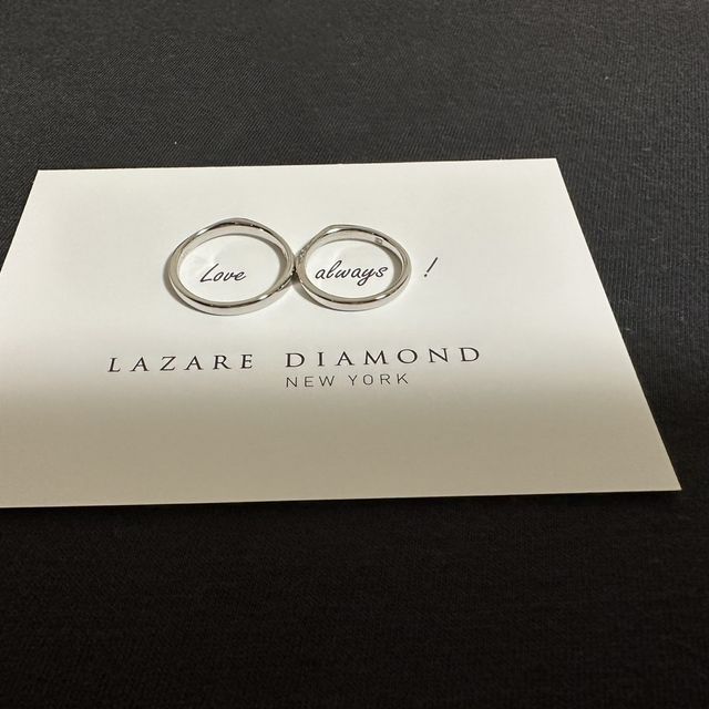 【ラザール ダイヤモンド(LAZARE DIAMOND)の口コミ】 試着してみた時の結婚指輪のデザインと婚約指輪のデザインの組み合わせが…